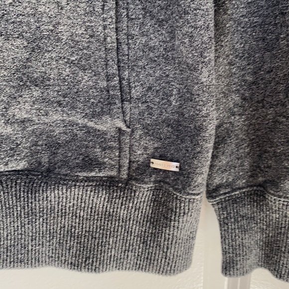 Roots grey zip up sweater - Picture 2 of 5
